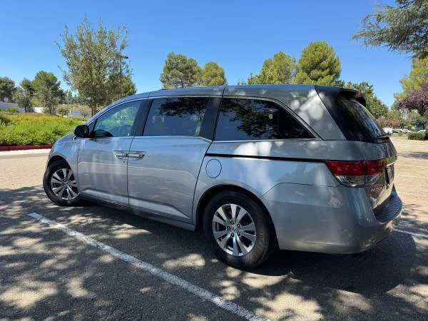 2016 Honda Odyssey - Image 15 of 20