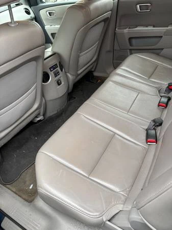 Honda Pilot - Image 11 of 13