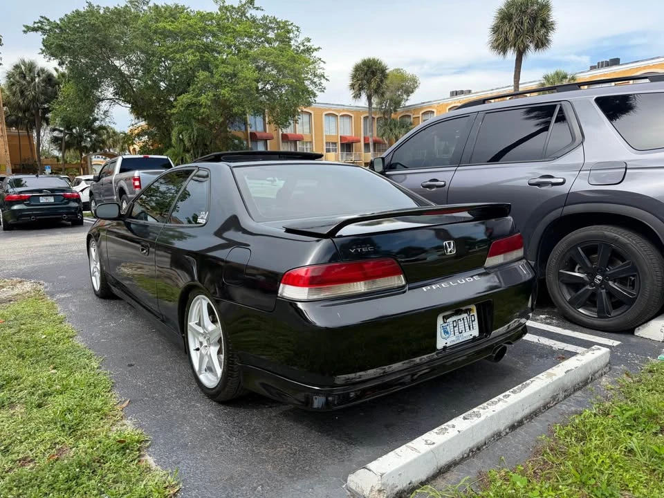 1998 Honda Prelude 5th Gen - Image 10 of 10