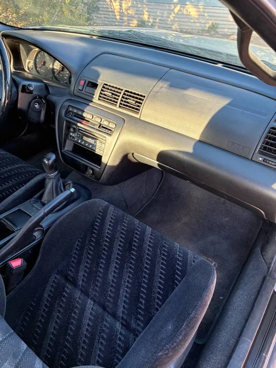 2000 Honda Prelude 5th Gen - Image 6 of 7