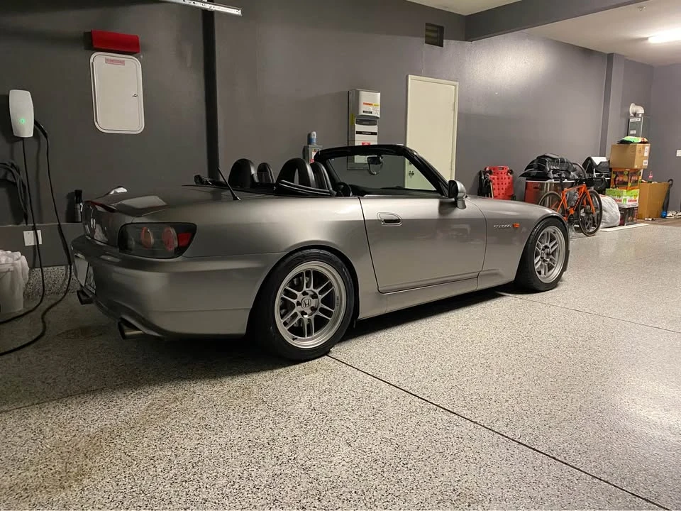 2004 Honda AP2 S2000 - Image 2 of 5