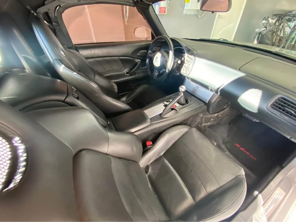 2004 Honda AP2 S2000 - Image 5 of 5