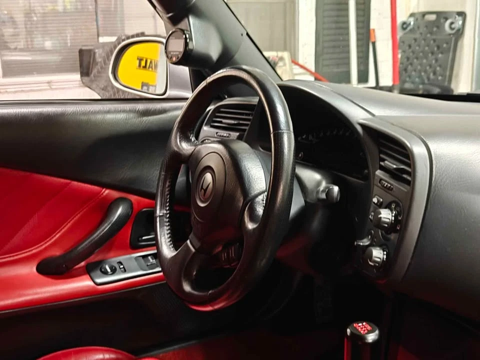 2000 Honda S2000 - Image 7 of 9