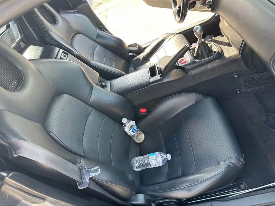 2001 Honda S2000 - Image 8 of 10