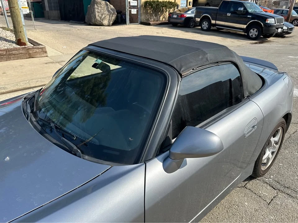 2001 Honda S2000 - Image 6 of 10