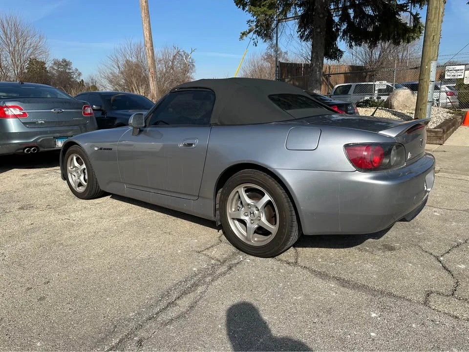 2001 Honda S2000 - Image 5 of 10