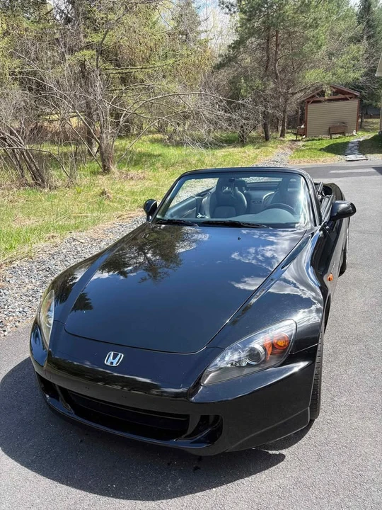 Honda S2000 - Image 2 of 9