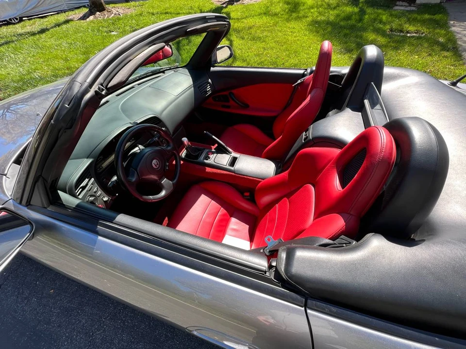2000 Honda AP1 S2000 - Image 2 of 11