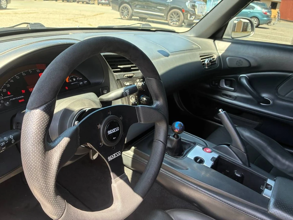 2005 Honda AP2 S2000 - Image 6 of 17