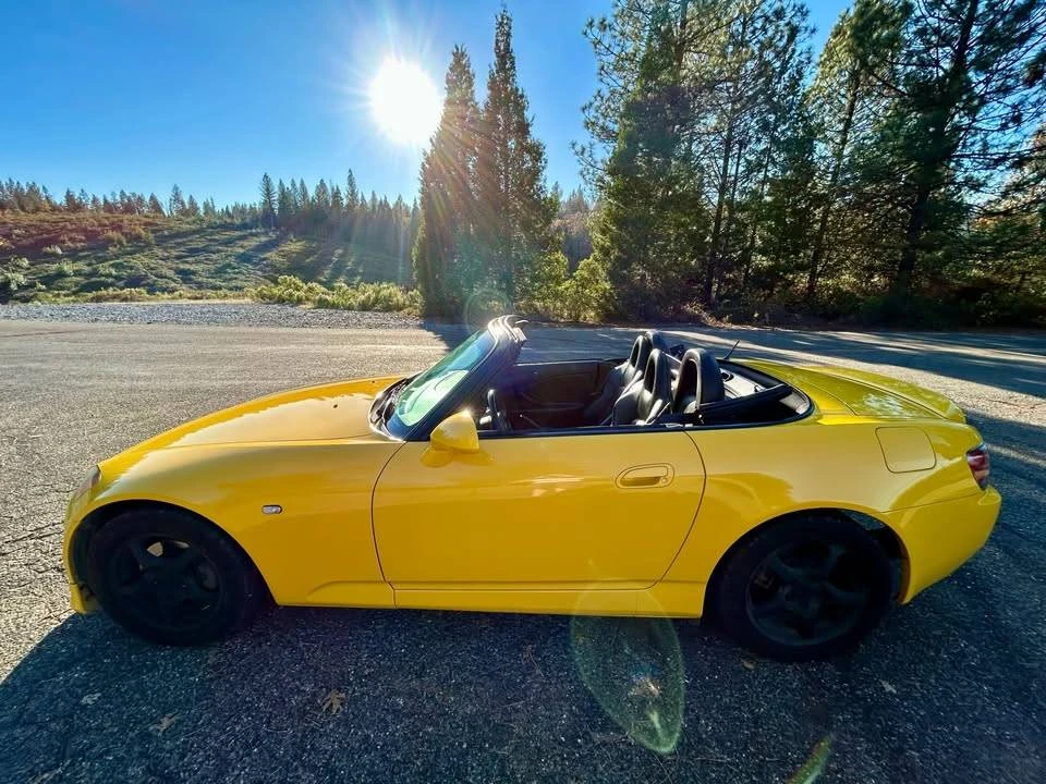 2001 Honda AP1 S2000 - Image 2 of 20