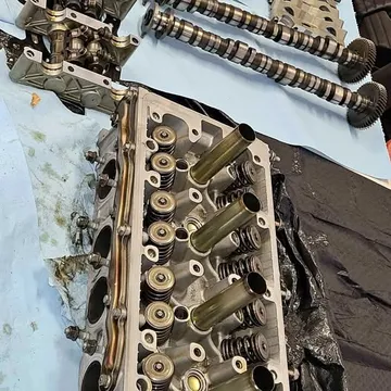 Honda S2000 Cylinder Head Assembly
