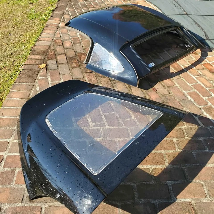 Parts & Memorabilia Bodywork - Image 3 of 4