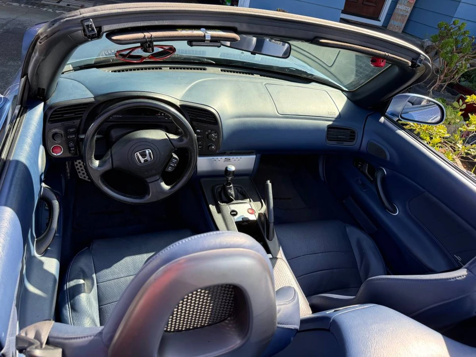 2005 Honda AP2 S2000 - Image 11 of 15