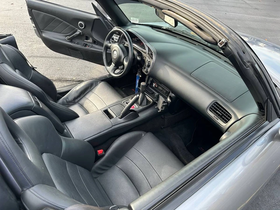 2003 Honda AP1 S2000 - Image 15 of 19
