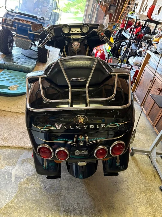 1999 Honda Gold Wing - Image 3 of 9