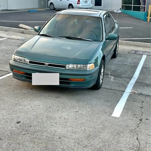 1992 Honda Prelude 4th Gen - Image 1 of 1