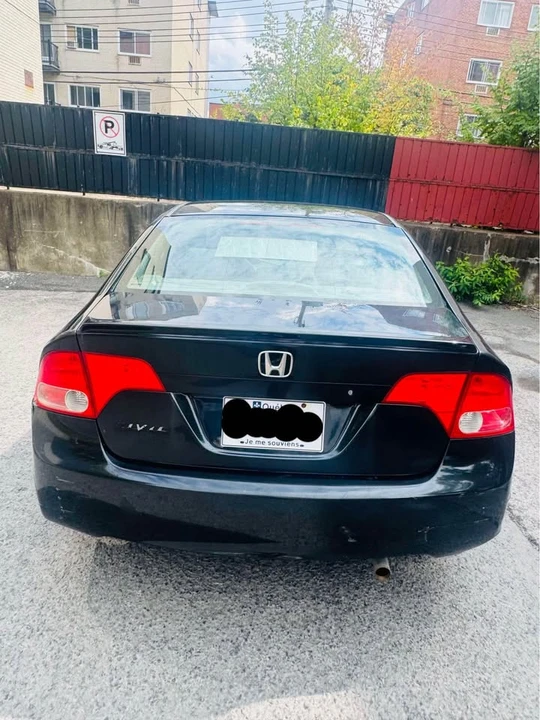 2008 Honda Civic 8th Gen - Image 2 of 6