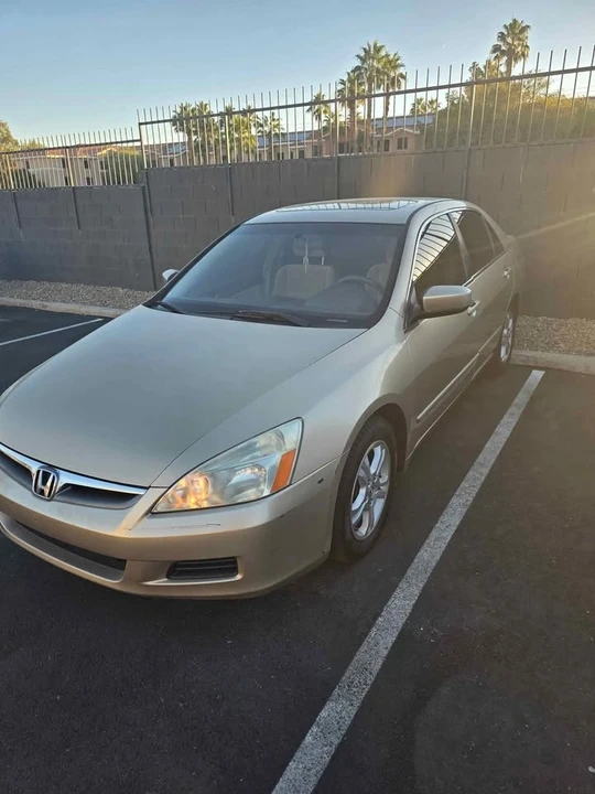 2006 Honda Civic 8th Gen - Image 3 of 4