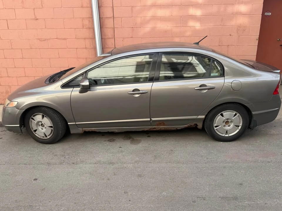 2008 Honda Civic 8th Gen - Image 4 of 4