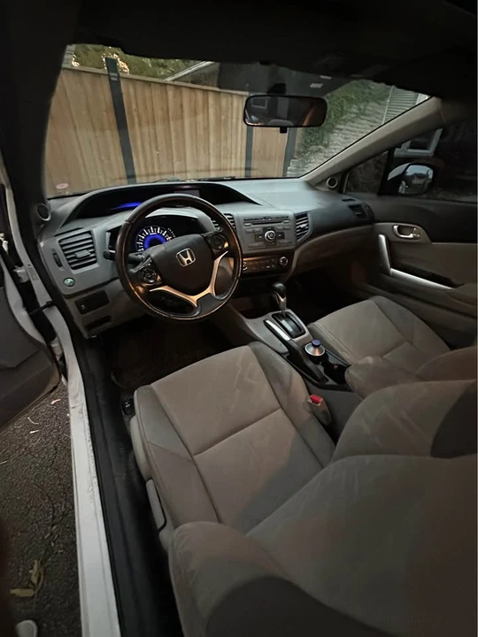 2012 Honda Civic 9th Gen - Image 10 of 11