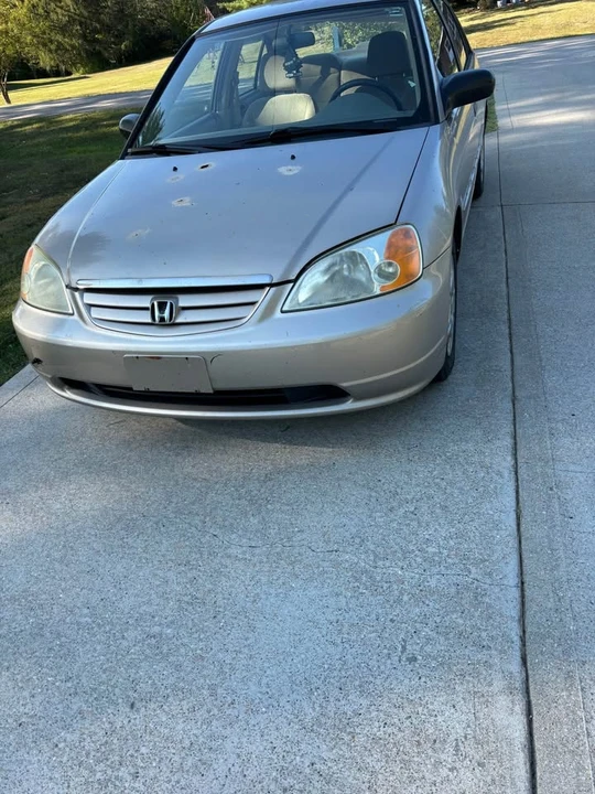 2001 Honda Civic 7th Gen - Image 2 of 5
