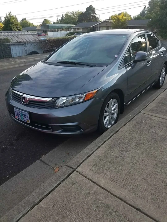 2012 Honda Civic 9th Gen - Image 5 of 10
