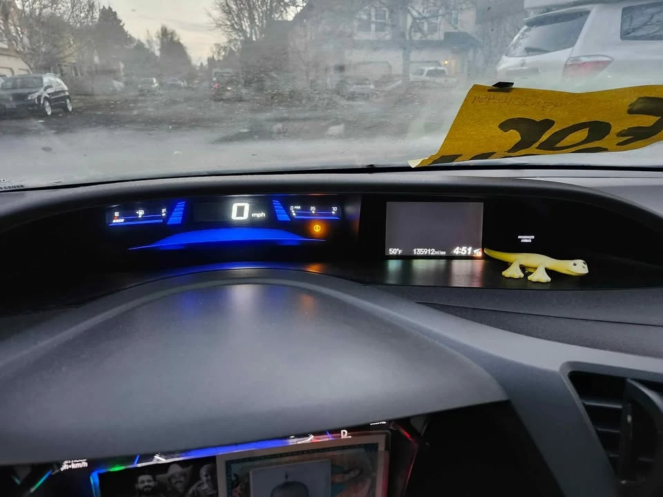 2012 Honda Civic 9th Gen - Image 2 of 10