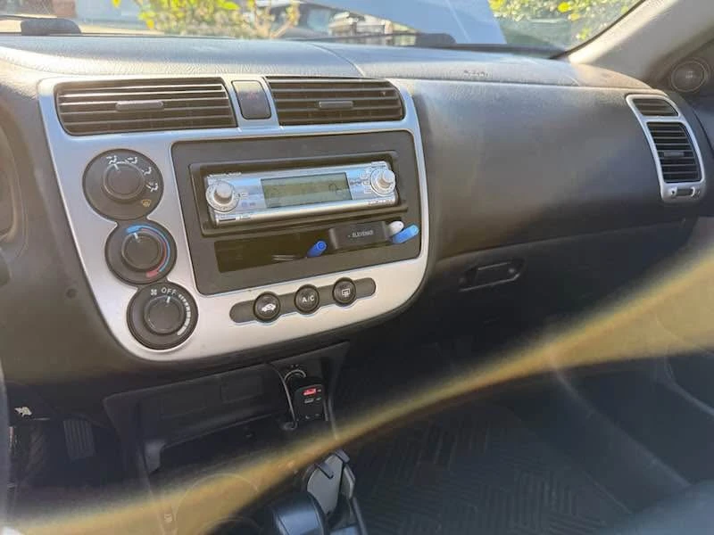 2003 Honda Civic 7th Gen - Image 8 of 8