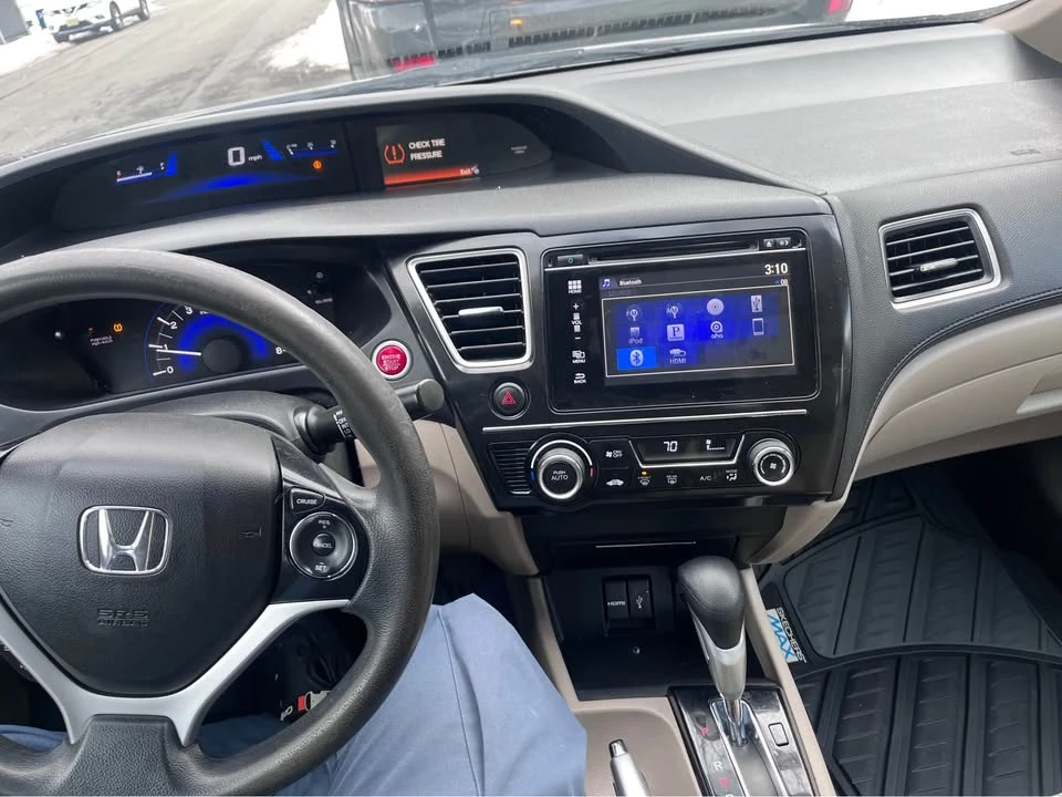 2014 Honda Civic 9th Gen - Image 5 of 10