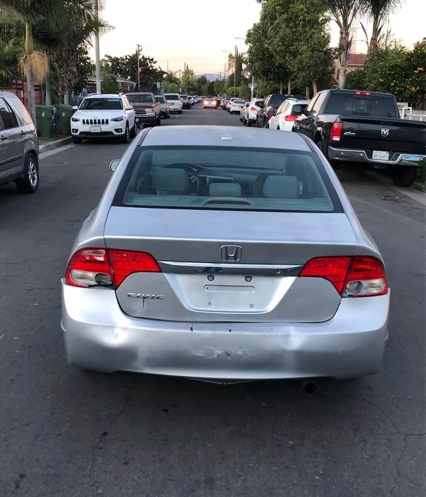2009 Honda Civic 8th Gen - Image 5 of 5