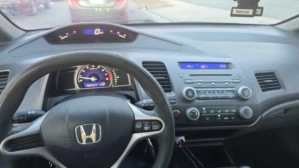 2011 Honda Civic 8th Gen - Image 5 of 7