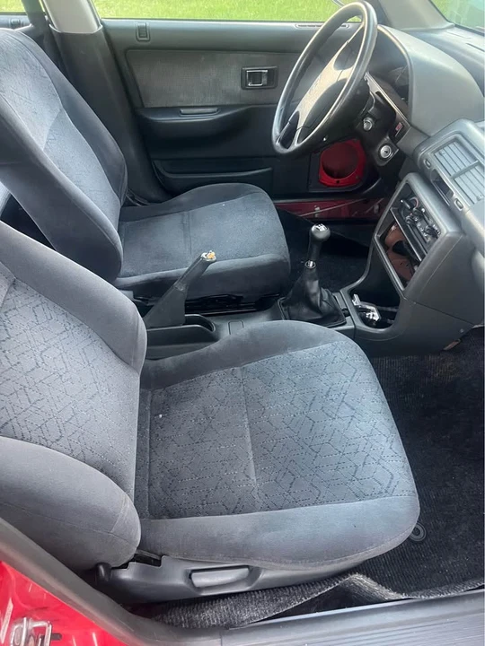 1992 Honda CR-X - Image 5 of 6