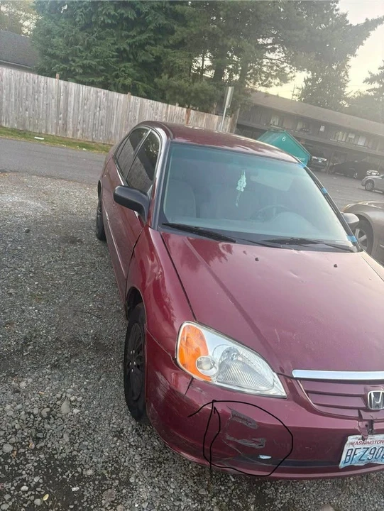 2002 Honda Civic 7th Gen - Image 2 of 9