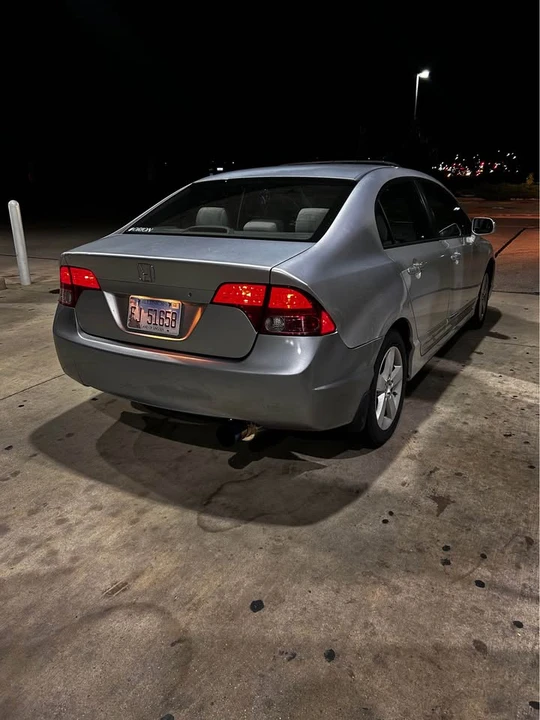 2007 Honda Civic 8th Gen - Image 6 of 7