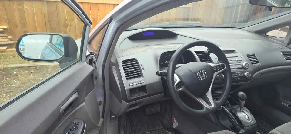 2009 Honda Civic 8th Gen - Image 6 of 9