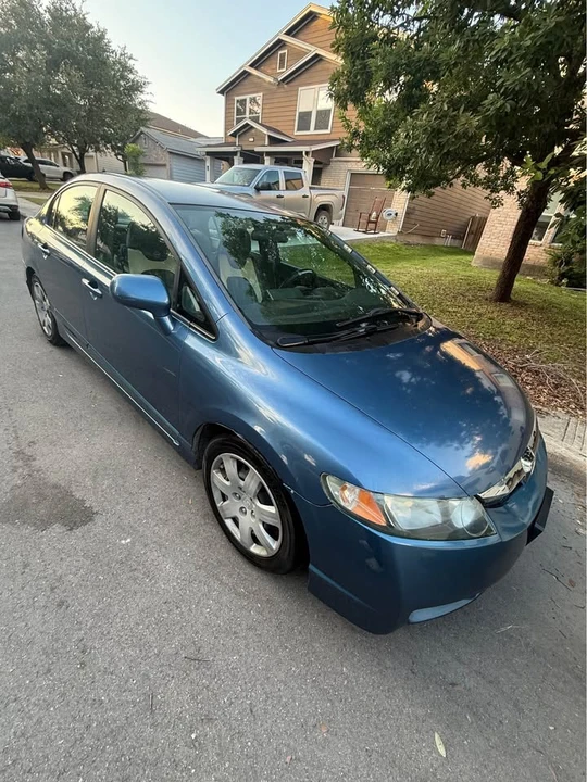 2009 Honda Civic 8th Gen - Image 4 of 9