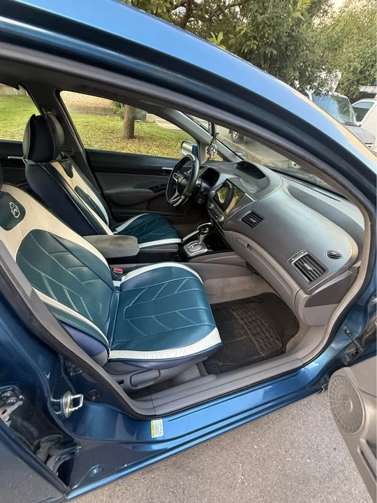 2009 Honda Civic 8th Gen - Image 6 of 9