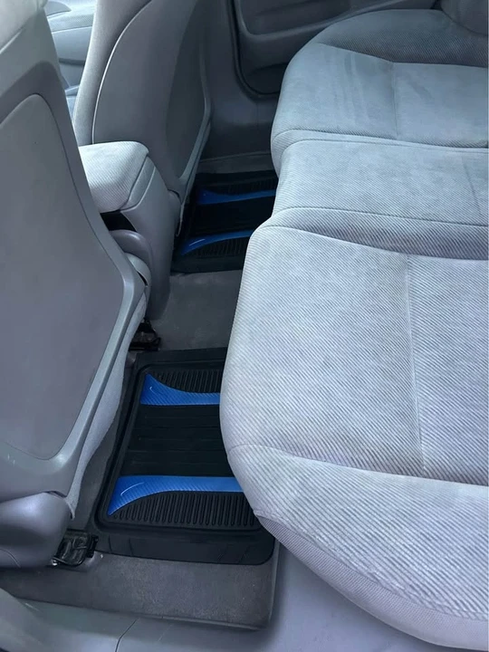 2010 Honda Civic 8th Gen - Image 6 of 8