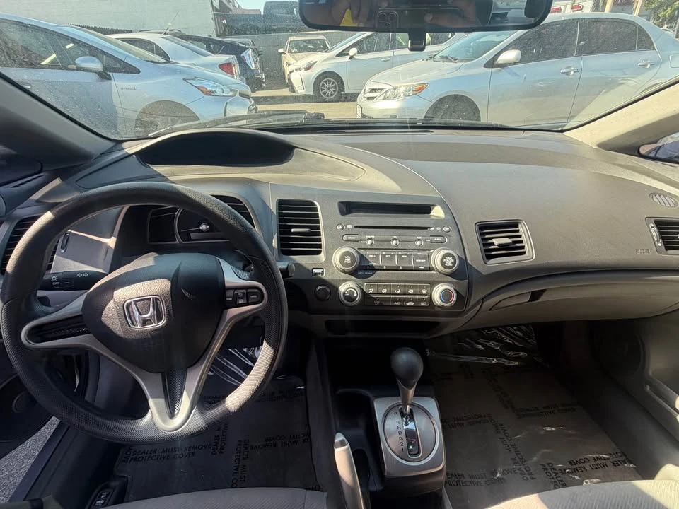 2010 Honda Civic 8th Gen - Image 8 of 8