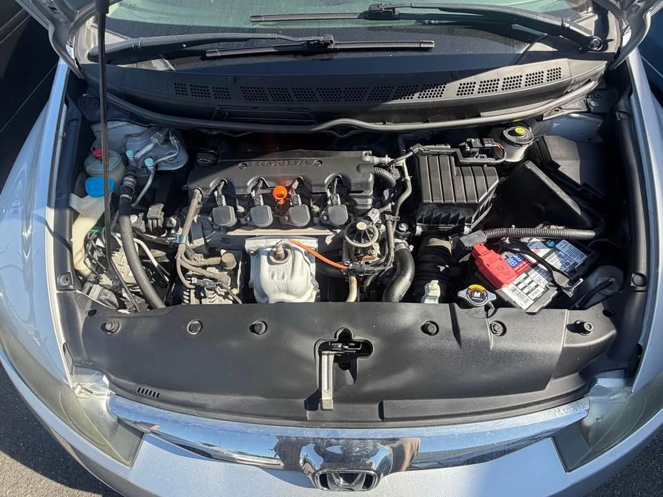 2010 Honda Civic 8th Gen - Image 5 of 8