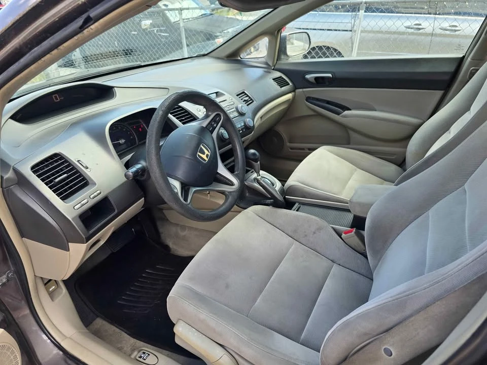 2011 Honda Civic 8th Gen - Image 6 of 10