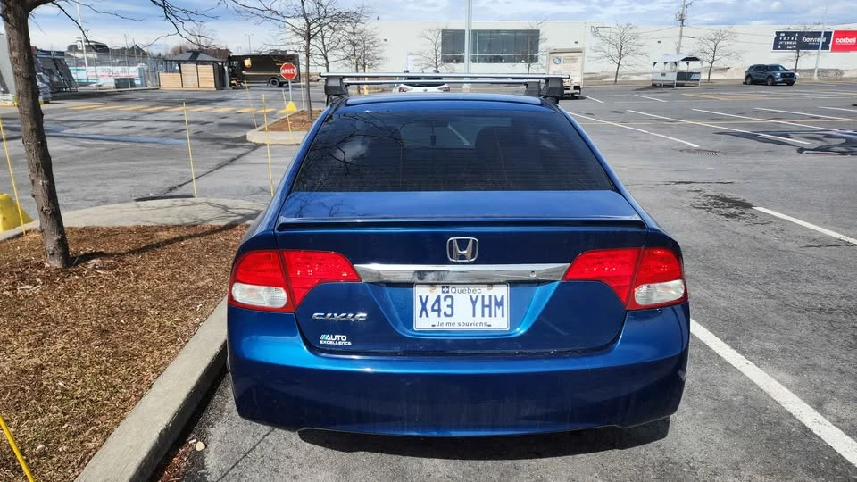2011 Honda Civic 8th Gen - Image 3 of 9