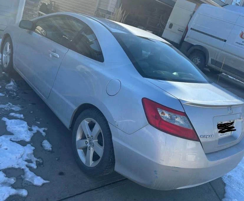 2011 Honda Civic 8th Gen - Image 8 of 8