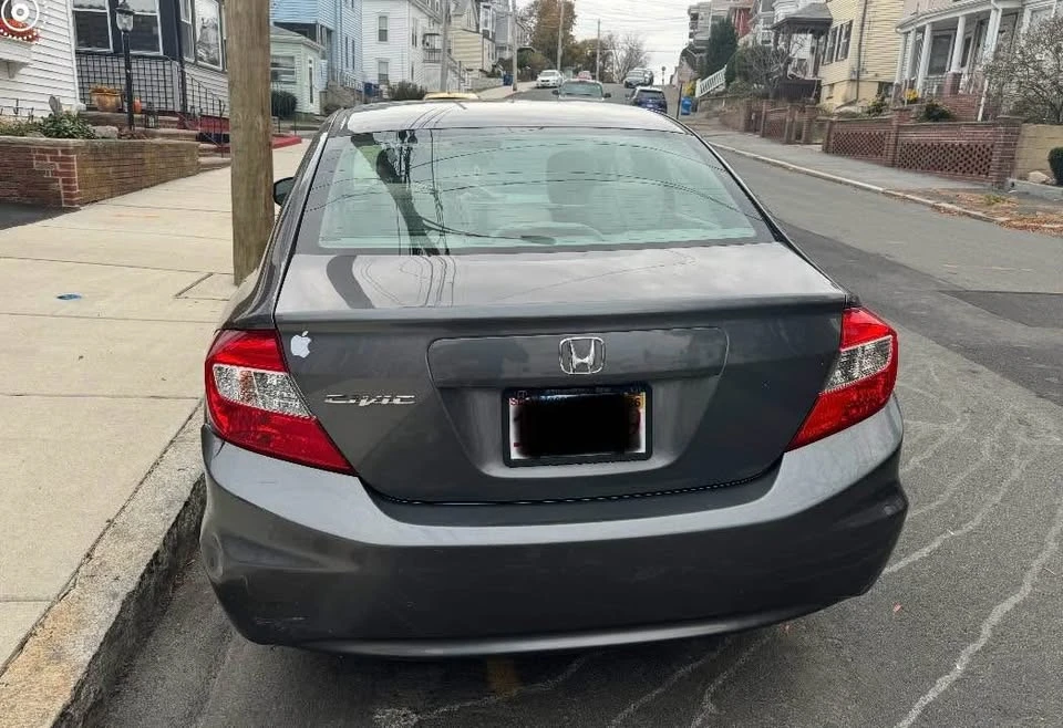 2012 Honda Civic 9th Gen - Image 3 of 3