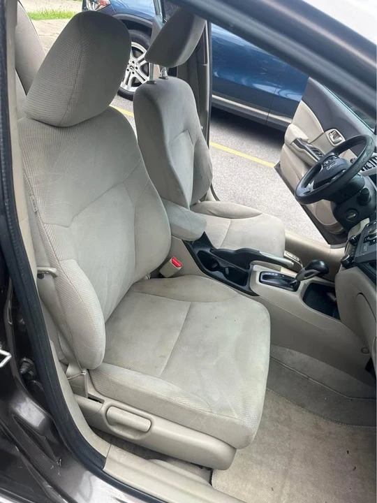 2012 Honda Civic 9th Gen - Image 5 of 10