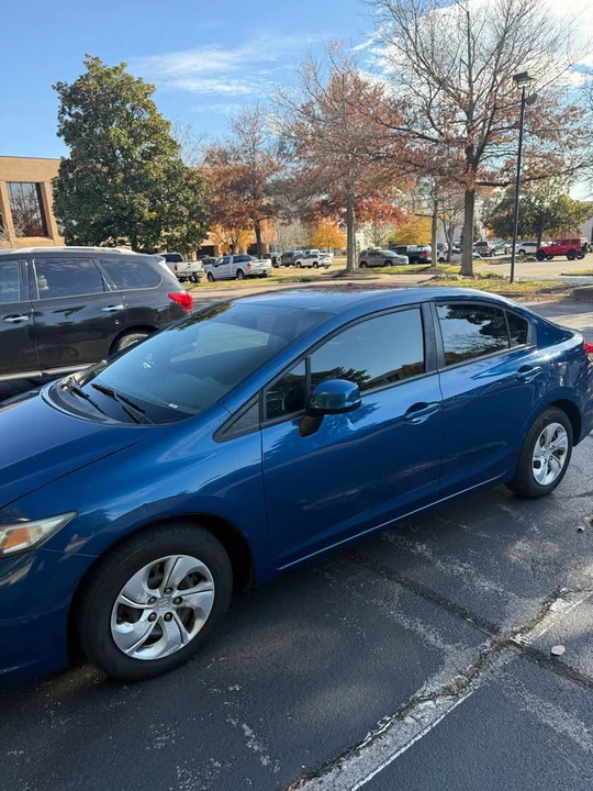 2013 Honda Civic 9th Gen - Image 2 of 8