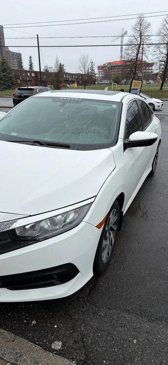 2016 Honda Civic 10th Gen - Image 2 of 3