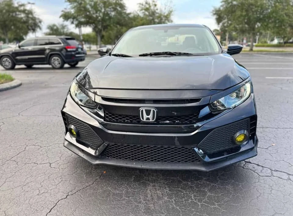 2017 Honda Civic 10th Gen - Image 2 of 6