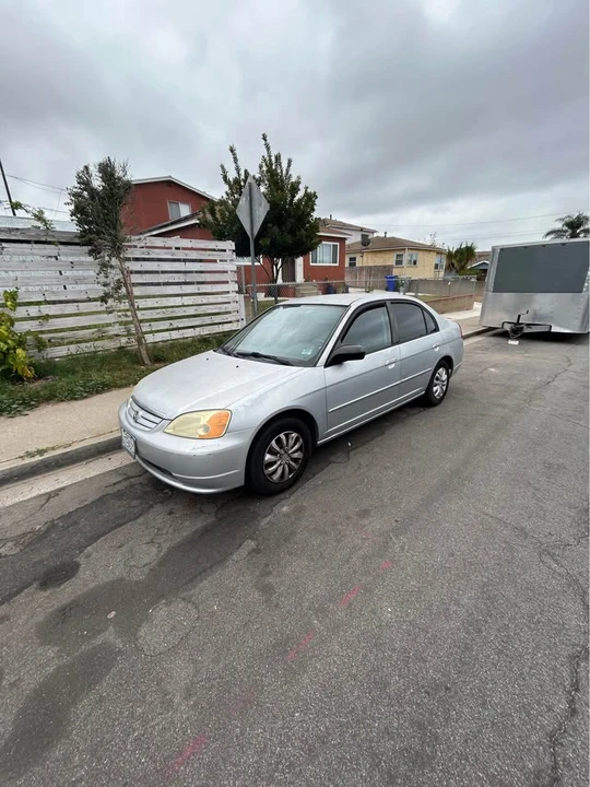 2003 Honda Civic 7th Gen - Image 2 of 10