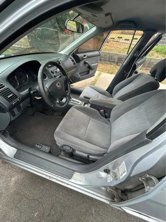 2003 Honda Civic 7th Gen - Image 6 of 10